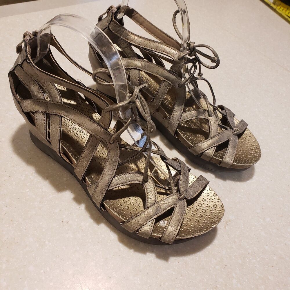 Corkys Boutique LACE Metallic Gunmetal Silver Wedge Gladiator Sandals Womens 10